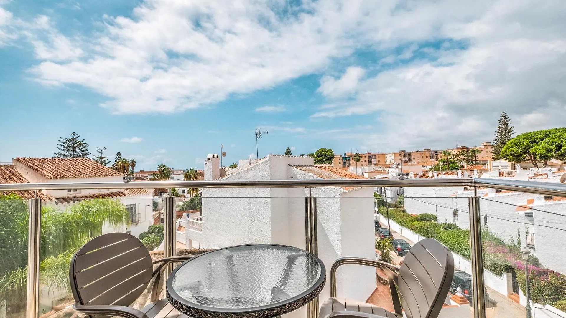 Modern Apartment With Best Location Parador, Nerja Spain